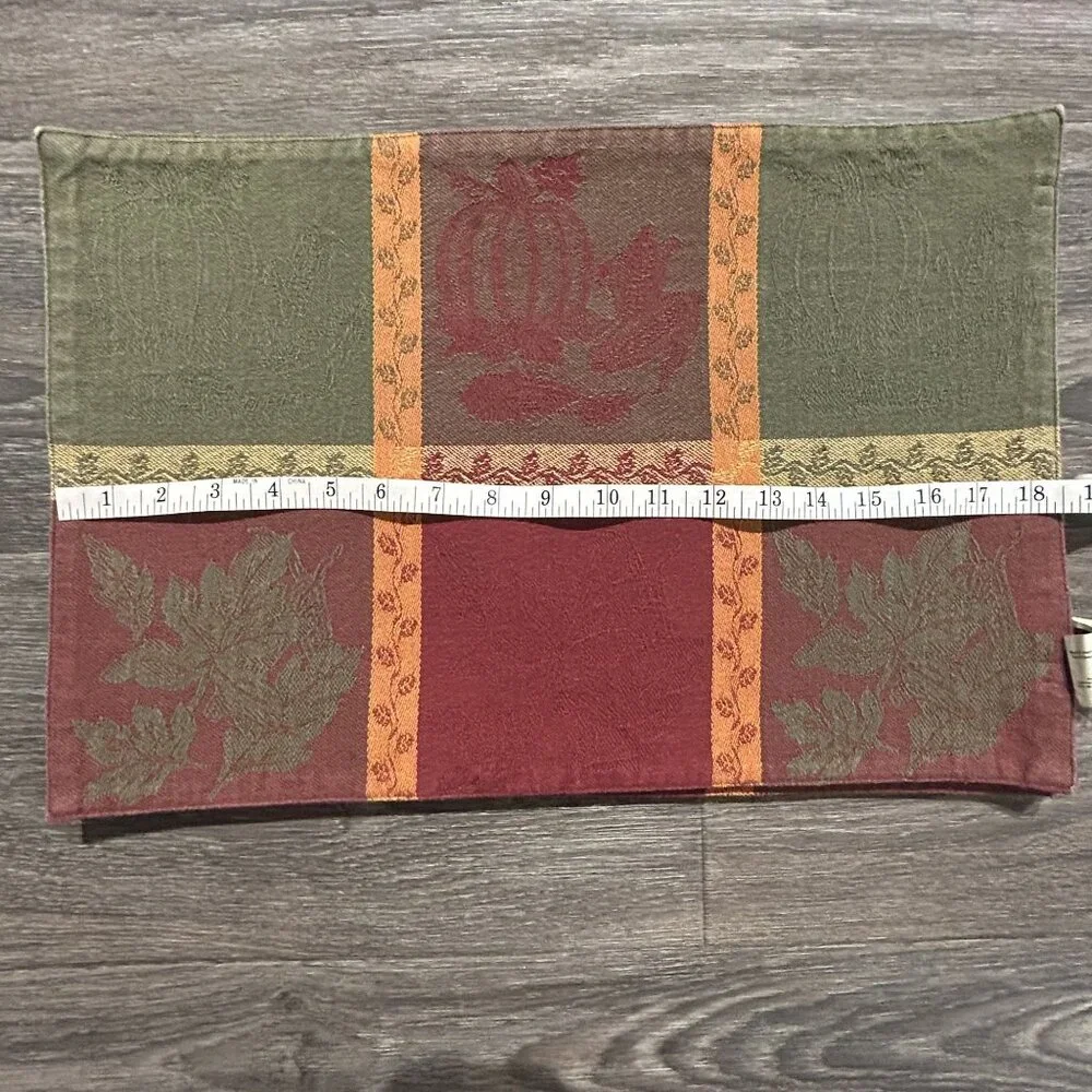 Kohls Harvest Autumn Jacquard Placemats Set of 4 Pumpkin Leaf Design 100% Cotton